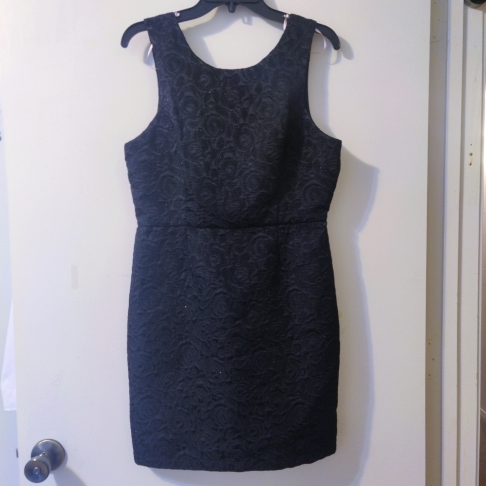 NWOT Forever 21 Contemporary Floral Glitter Embossed Black Metallic Dress Large